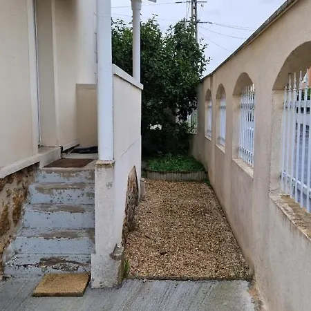 Maison Speciale Jo *